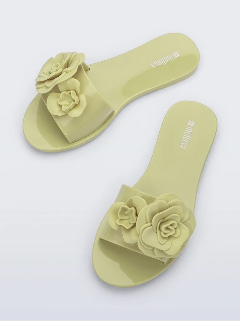 NIB Melissa Floral Jelly Slide Sandals in Light Green